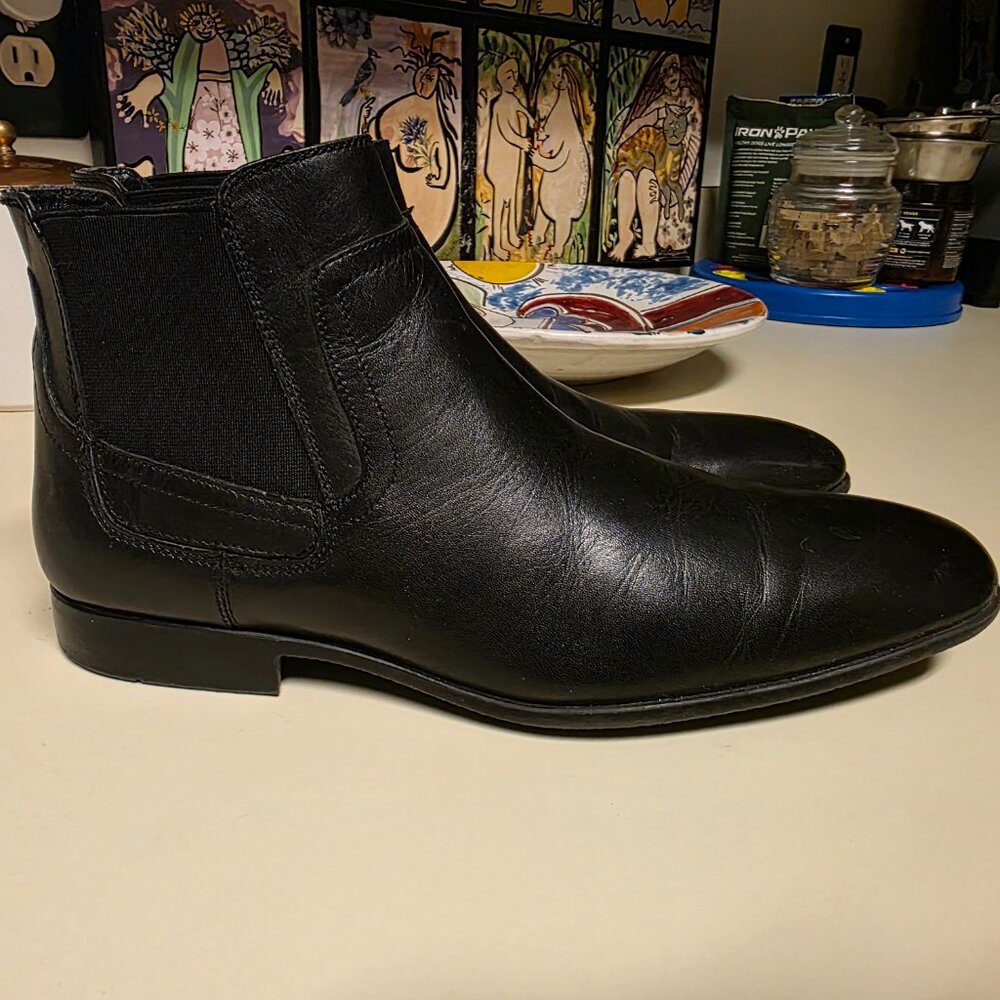 Calvin Klein Chelsea Boots - Picture 2 of 5